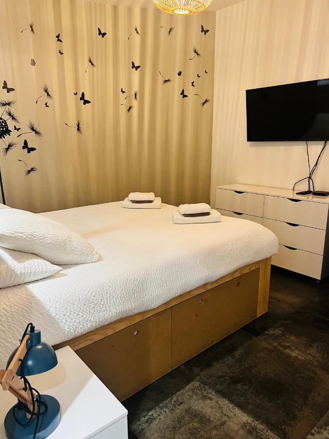 Ferienwohnung Le Saint Symphorien, Parking Gratuit Privee Vannes Exterior foto