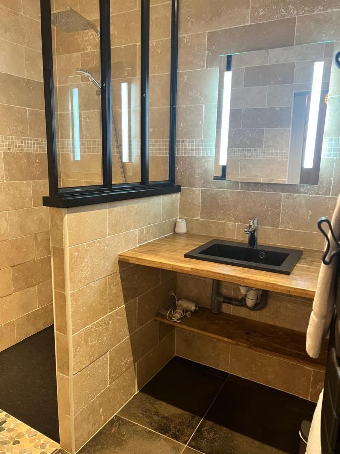 Ferienwohnung Le Saint Symphorien, Parking Gratuit Privee Vannes Exterior foto